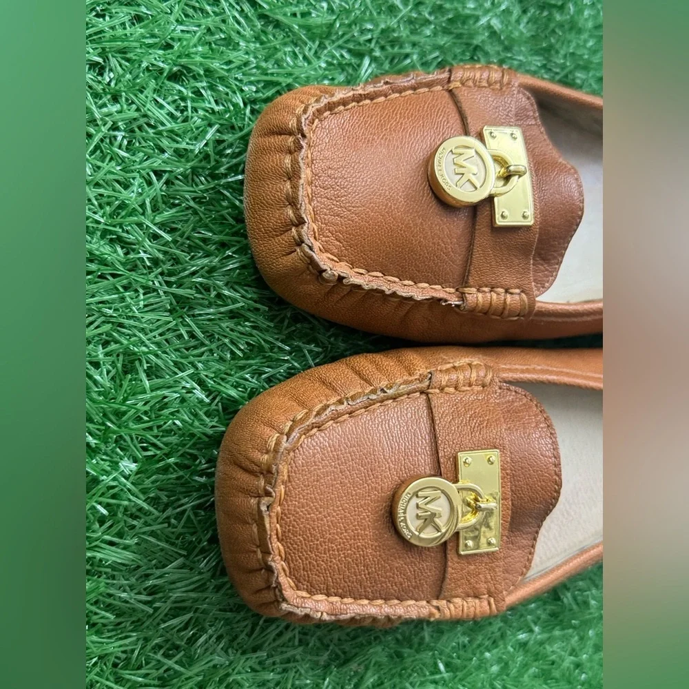 Michael Kors‎ Women's Tan Loafers